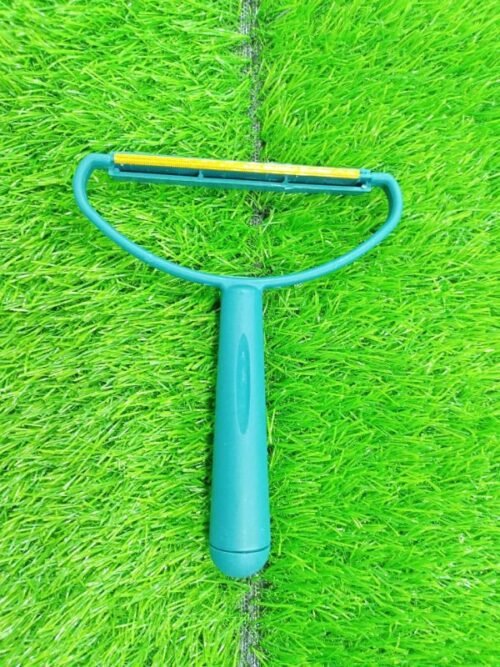 Portable Cloth Fuzz Remover - Fabric Shaver & Lint Remover (Random Color) – image 2