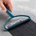 Portable Cloth Fuzz Remover - Fabric Shaver & Lint Remover (Random Color)