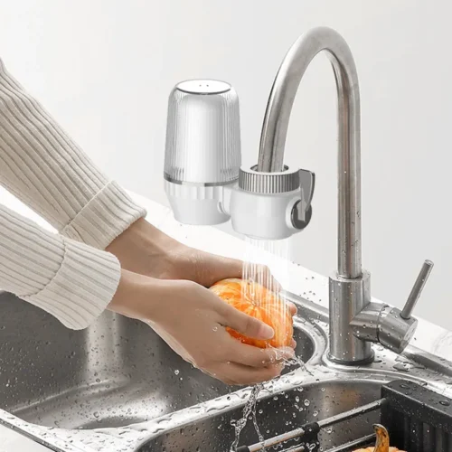 Tap water filter giving filtered flow while washing fruit