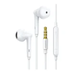 UGREEN EP101 wired in-ear earphones with 3.5mm plug, model 60692