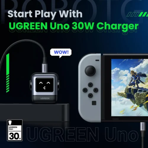 UGREEN Uno robot 30W charger fast charging a phone
